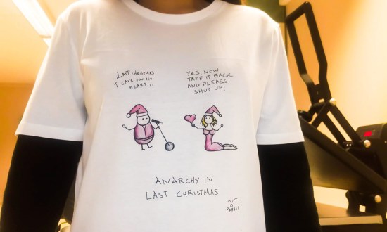 the-rabbit-knows-tshirt-xmas-low-women